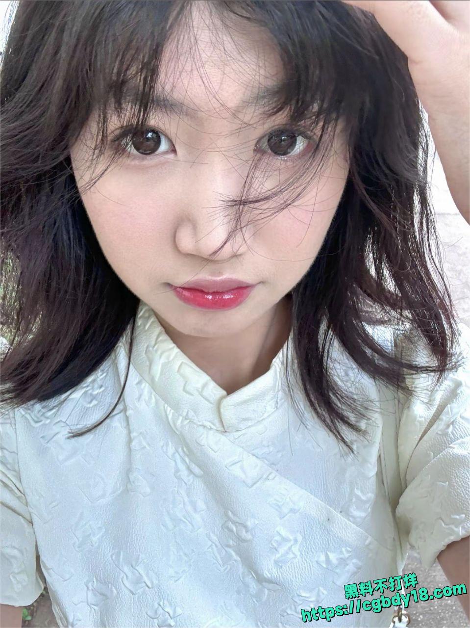 广东艺术学院 大二学生李玉婷1