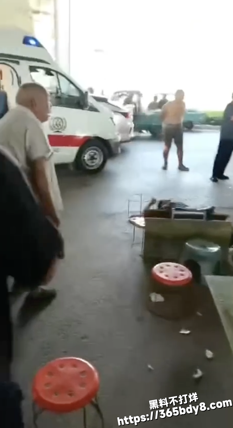 摆摊冲突事件1