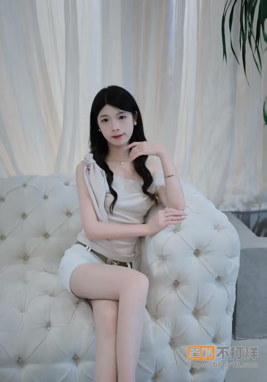 白嫩美女友6