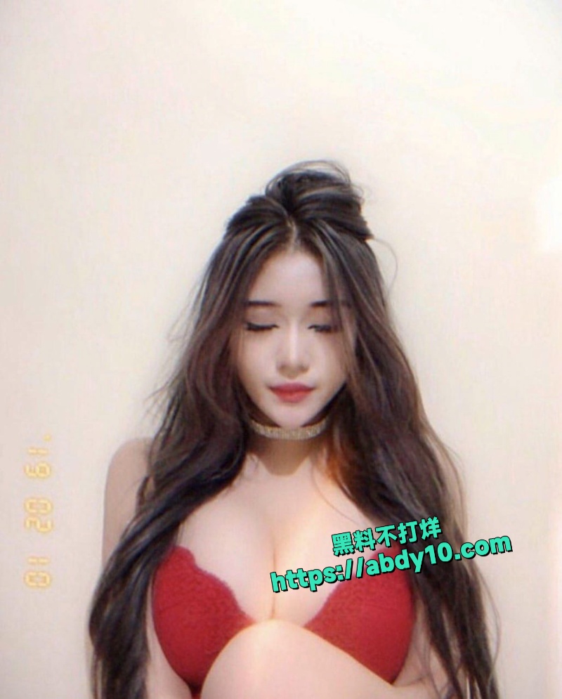 极品巨乳少妇霍时瑾自慰合集全泄 7
