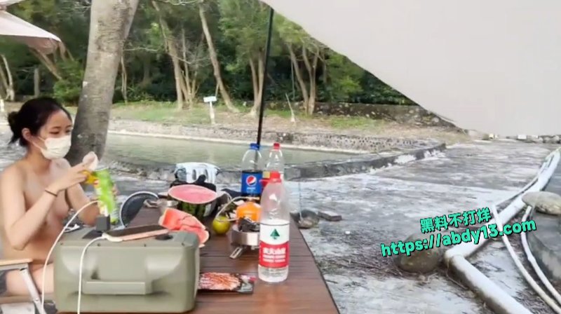 cikaimoon主动勾引农村老头