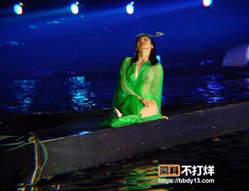 广西印象刘三姐演出全裸11