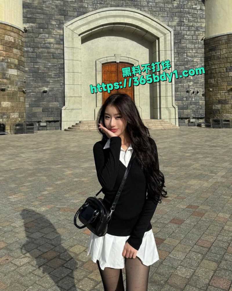 在抖音上刚加的美女主播