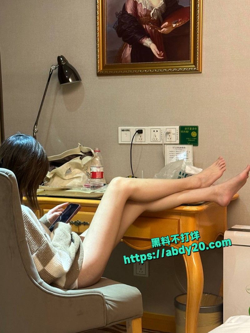 四川高颜值美女何秀兰1