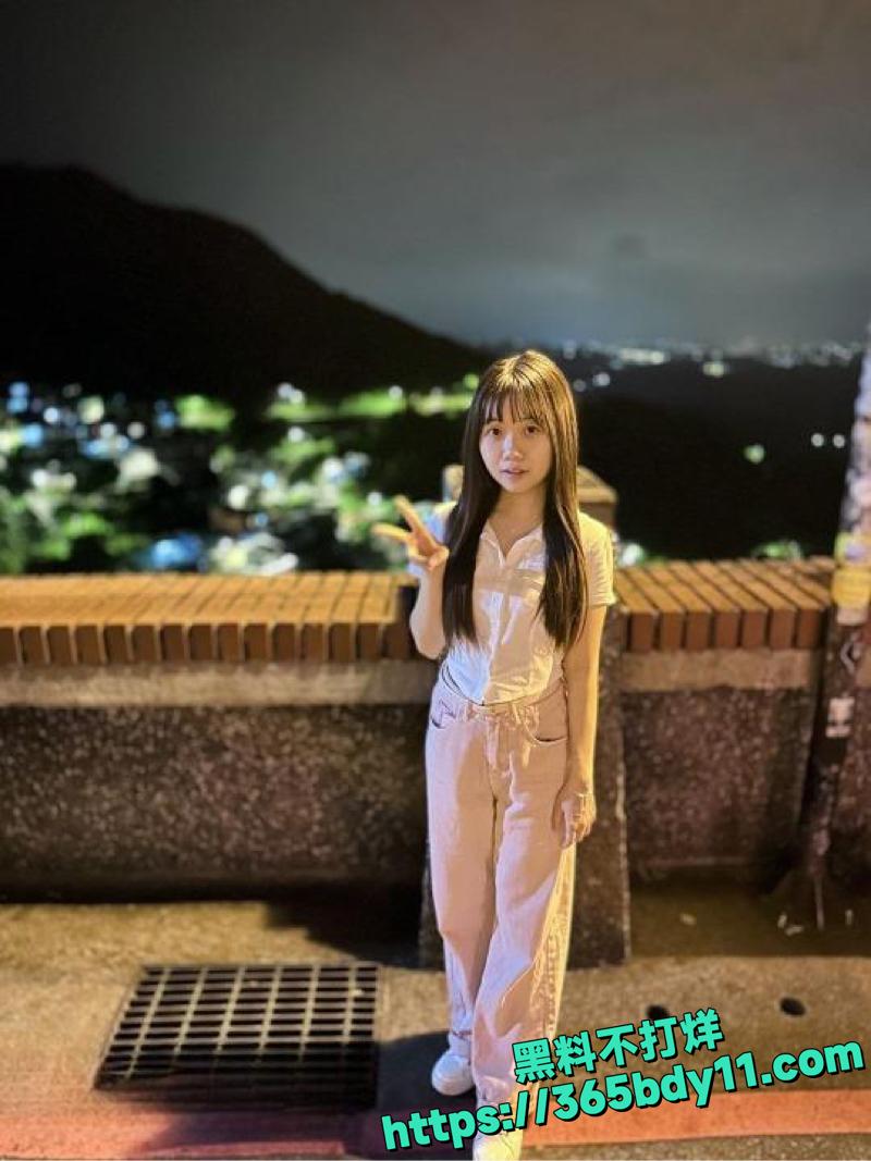 推特调教多位高颜值小姐姐全过程曝光50.