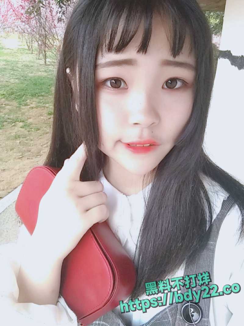 易梦雯9.jpg
