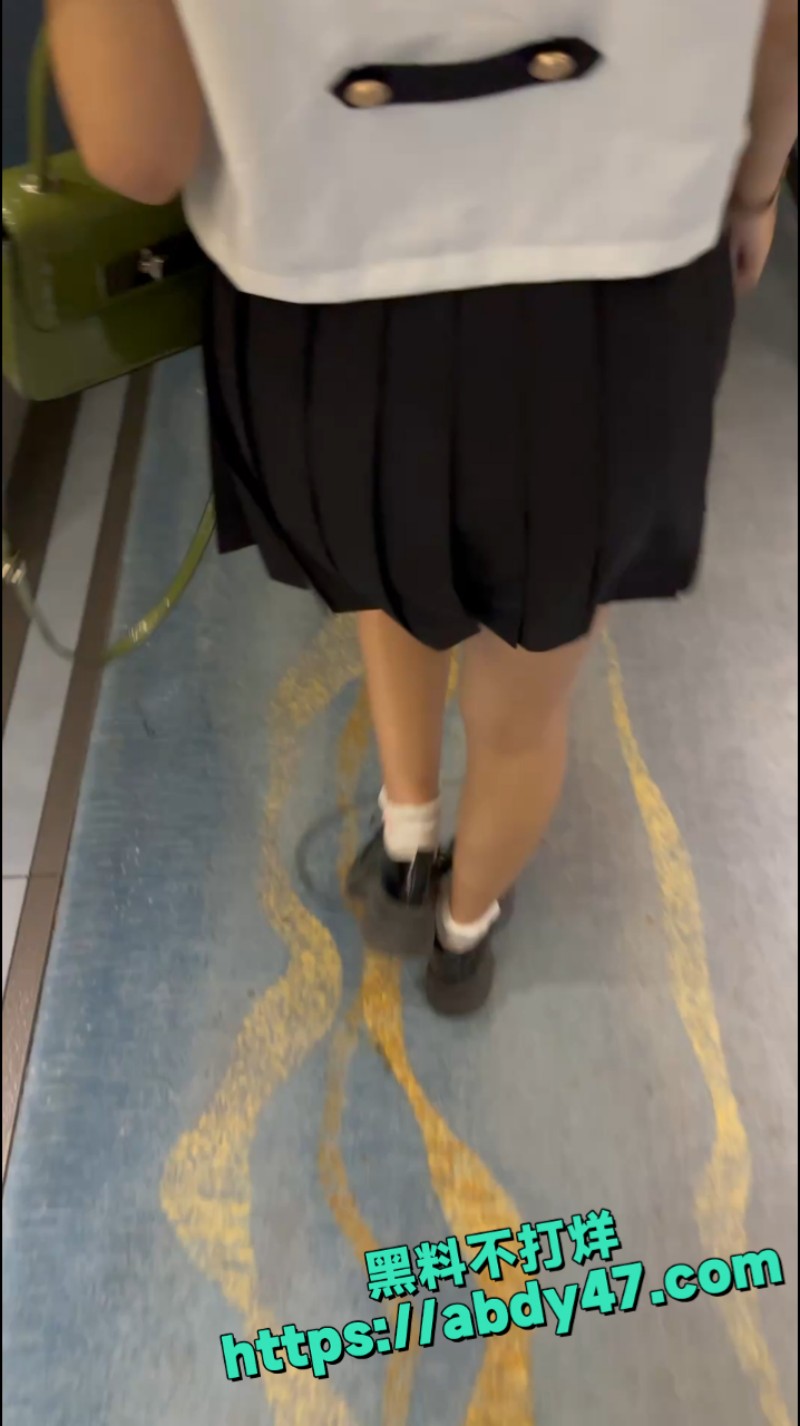 四川极品美女 汪玉 被富二代男友各种玩弄抽插  1