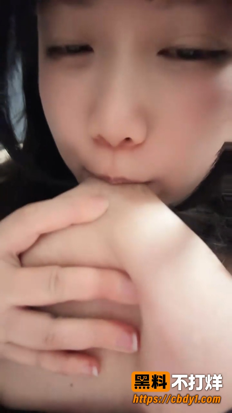 高颜值黑发女神 4