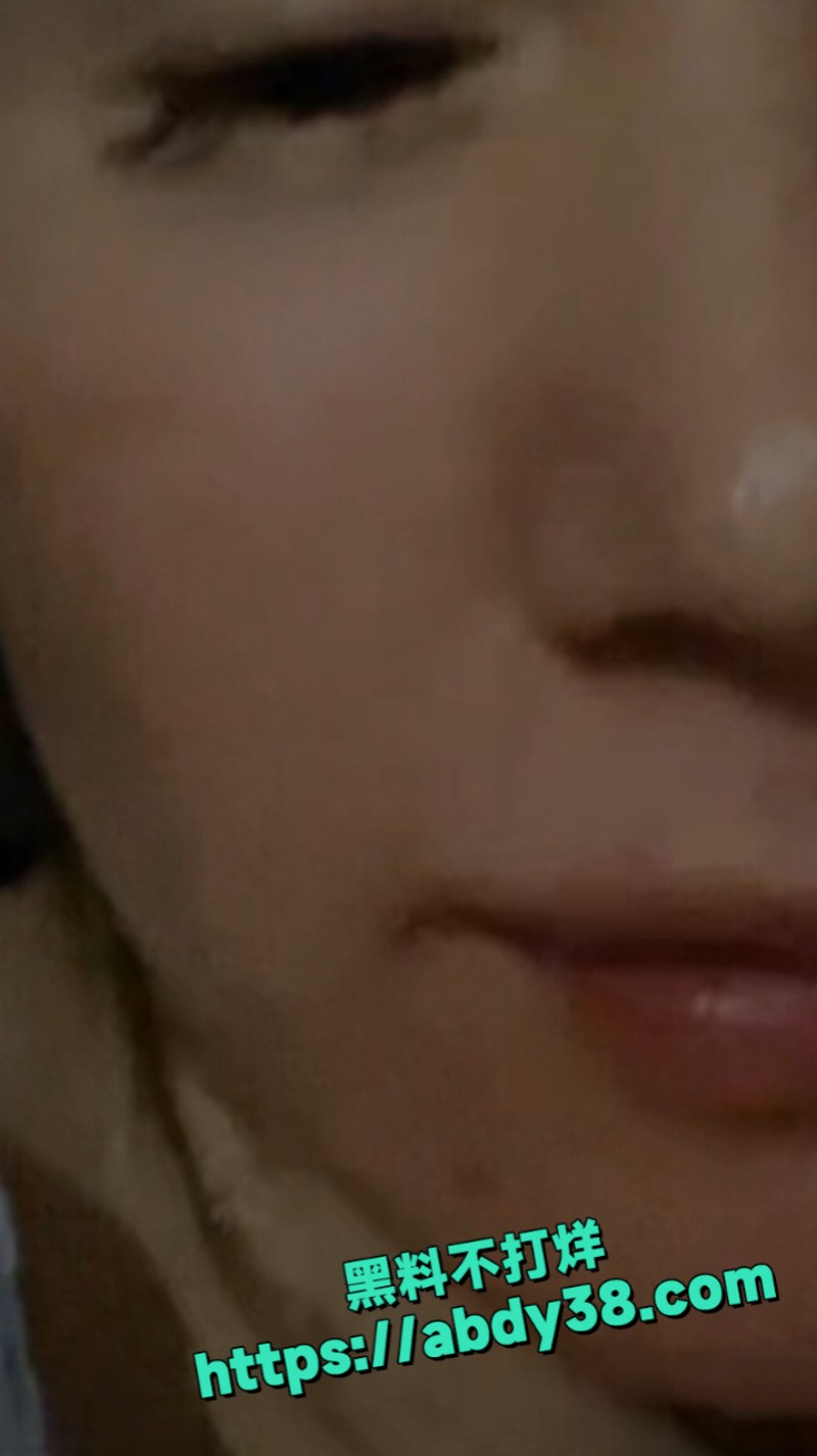少妇女主播吴珊云 9