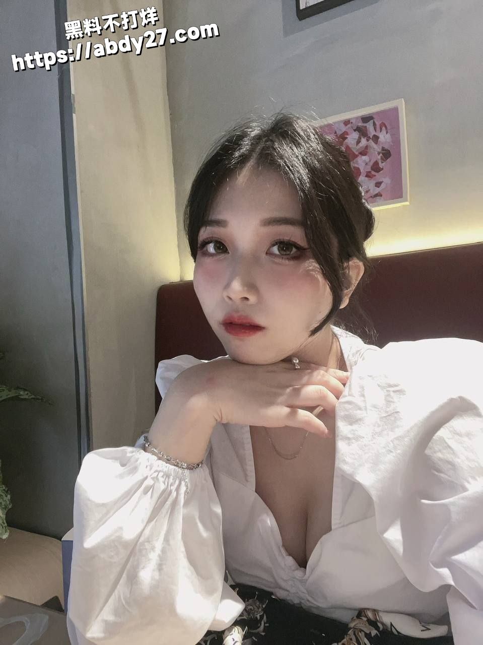 5台湾长庚大学温舒婷 台妹 反差 视频泄露 口交