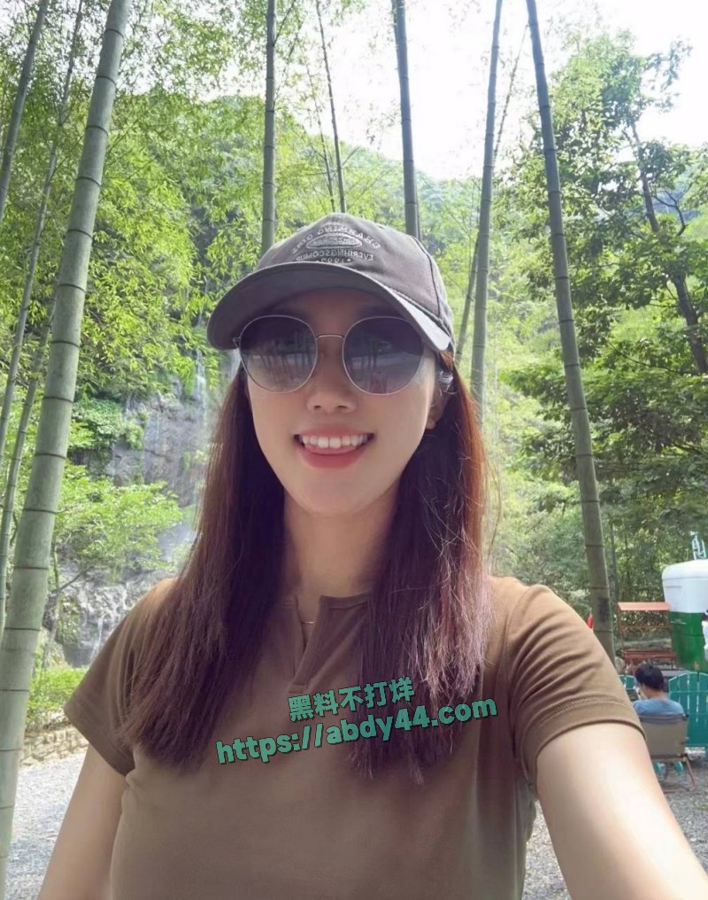 厉老二聊骚出轨29
