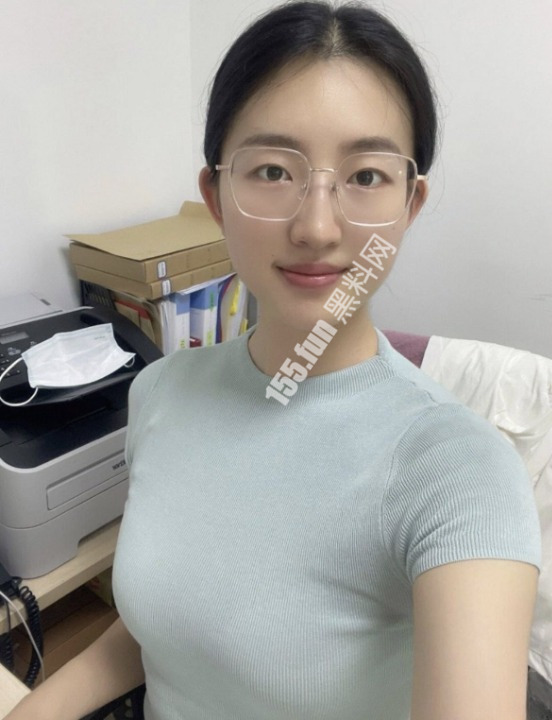 反差.jpg