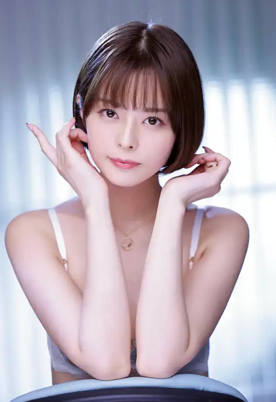 女优2
