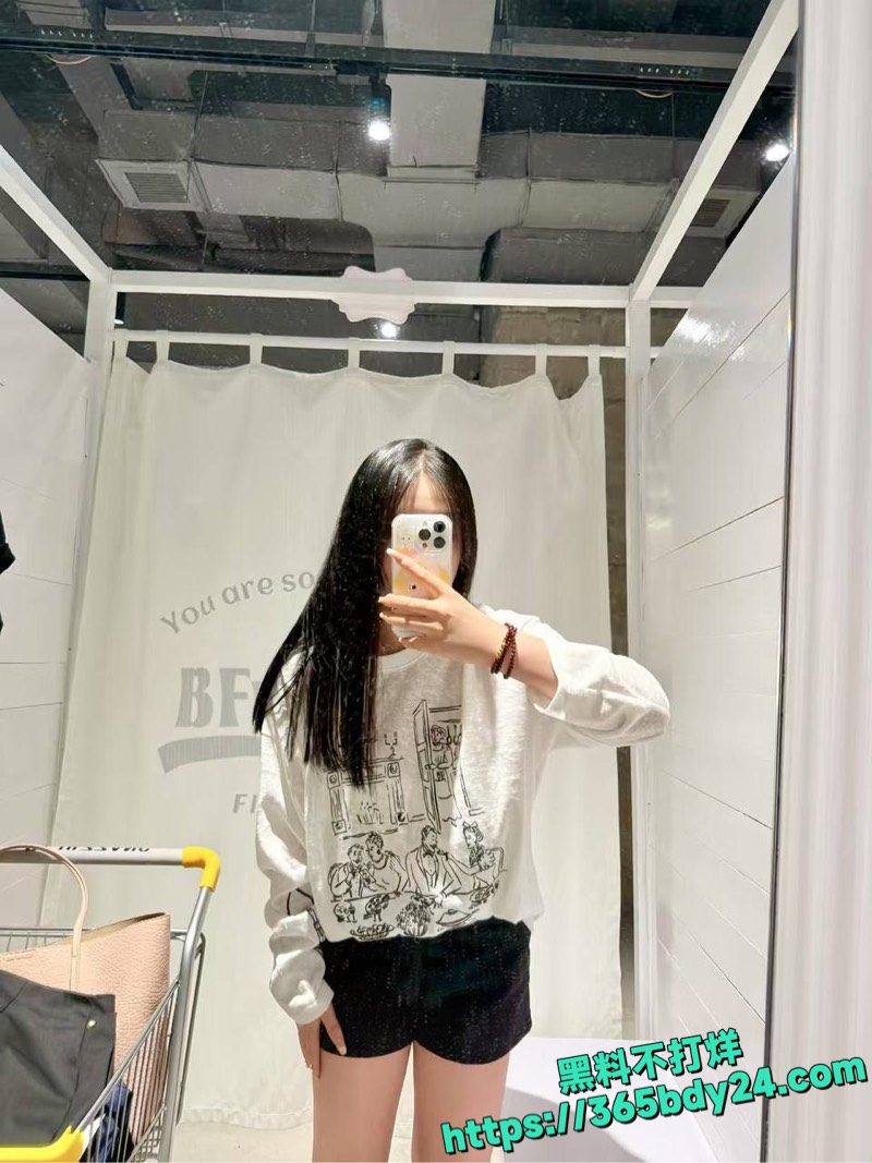 云南昆明刘悦和私拍视频13