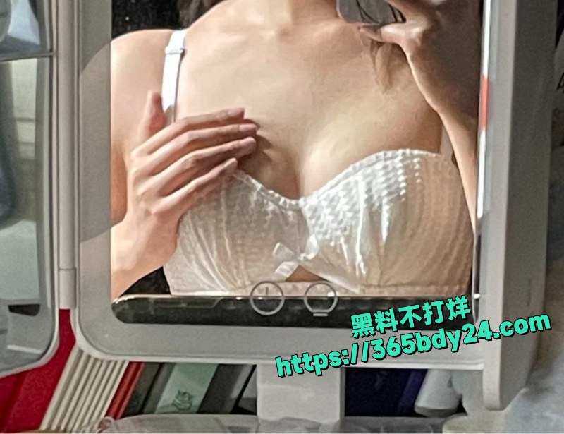 河南许昌小母狗刘静调教视频曝光 3