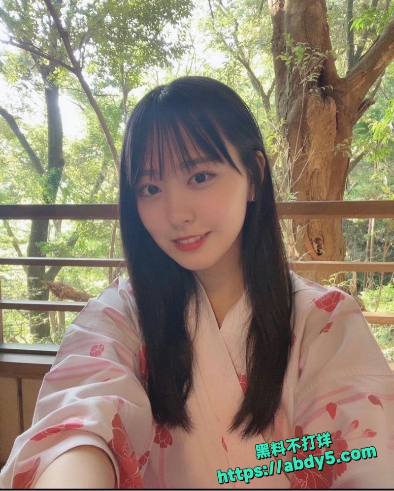 超美日本女美少女私密做爱全程火辣诱惑5