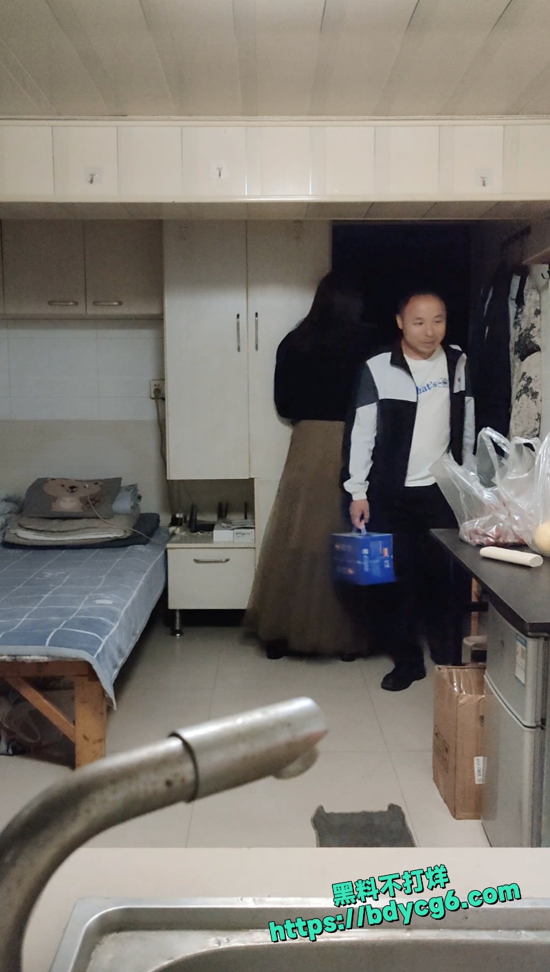 红姐事件之送奶篇