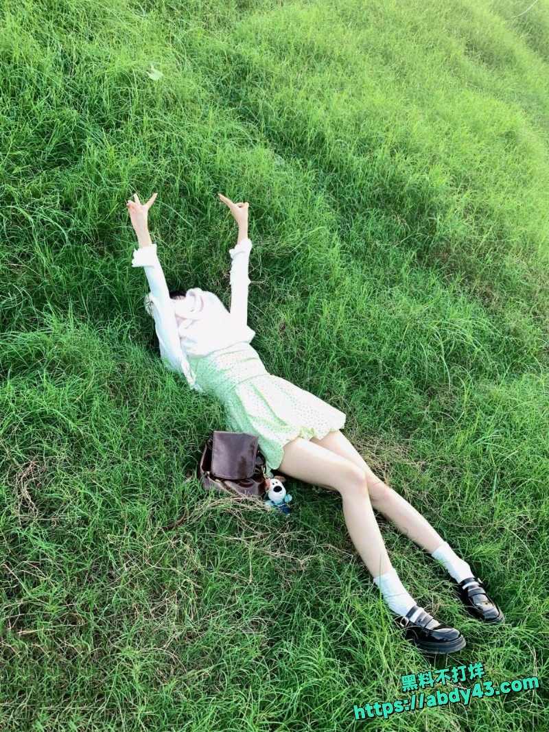 湖南顶级反差婊李沫被金主包养3