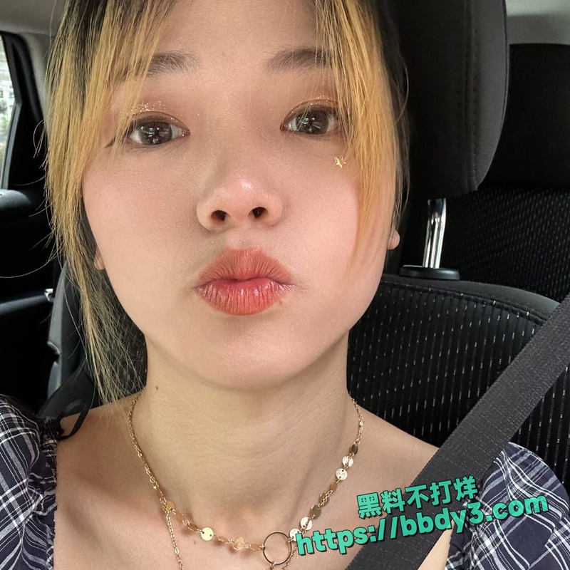 活泼的女孩38