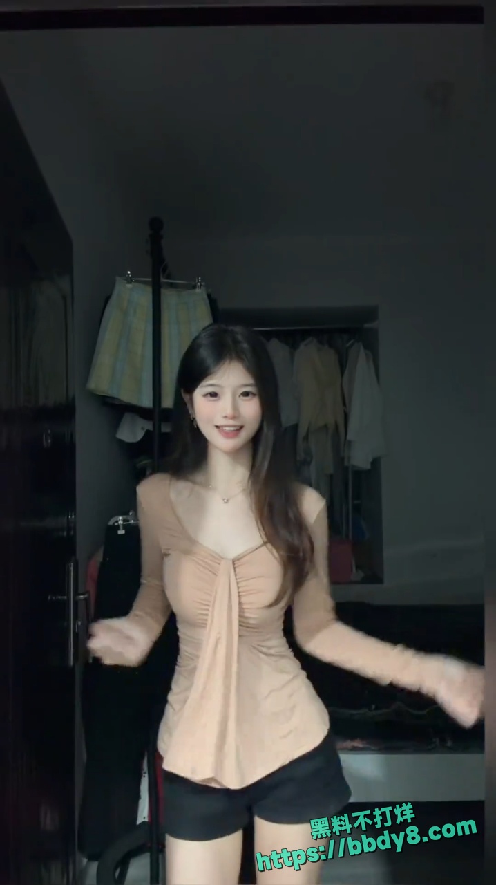 der怡 AI脱衣15
