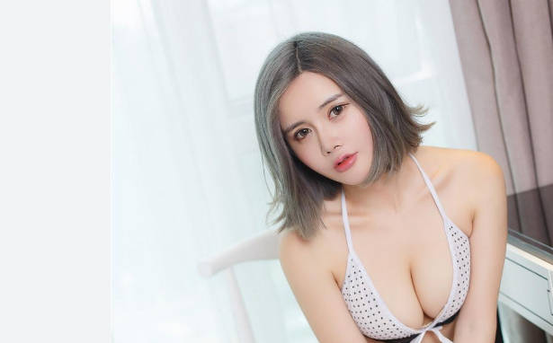 【原创首发】（29）嫂子来月经了，我给嫂子推油按摩献殷勤！趁机屁眼＋小逼一起玩！ 11p+10分半视频