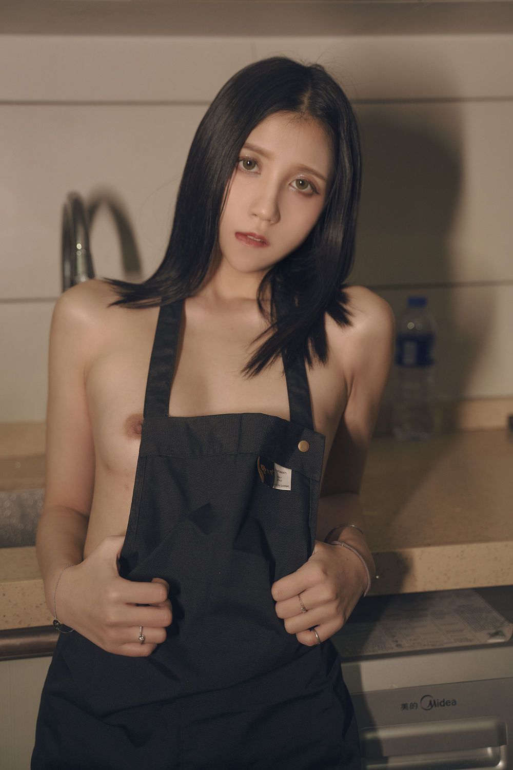 f4c8b69e77e7844061de3.jpg