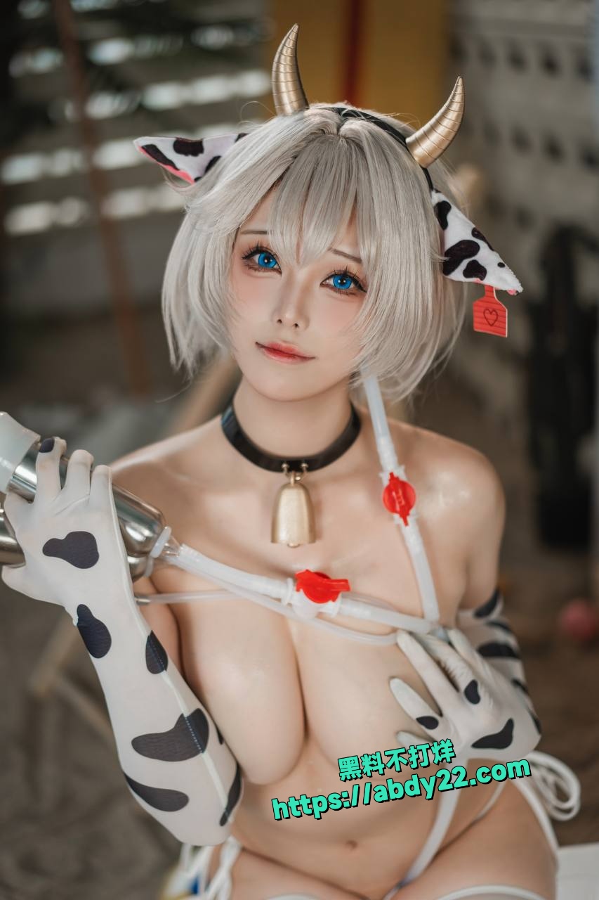 推特巨乳福利姬蜜汁猫裘新作 6