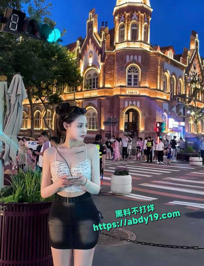 高颜值假名媛私拍流出 2