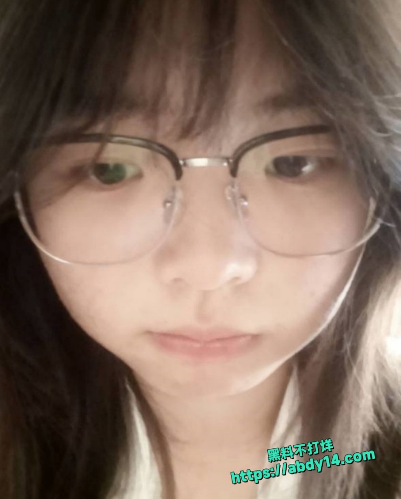 江苏盐城清纯学生妹周欣怡4