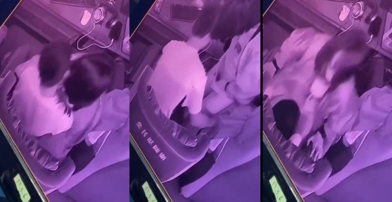 河南许昌金长城网咖情侣情到深处 卡座女上位骑乘激情做爱 这么饥渴去酒店啊