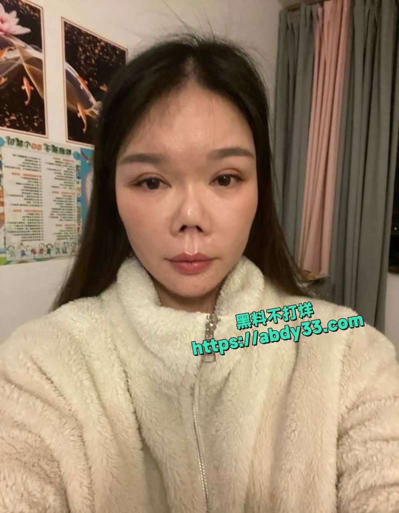 湖南省86年高颜值少妇何维5