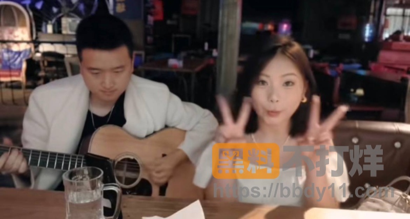 民谣歌手赵军隐婚骗炮13