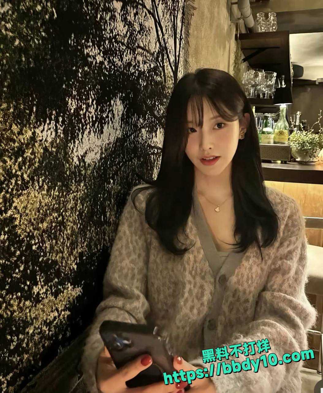 rookie新女友爆料9