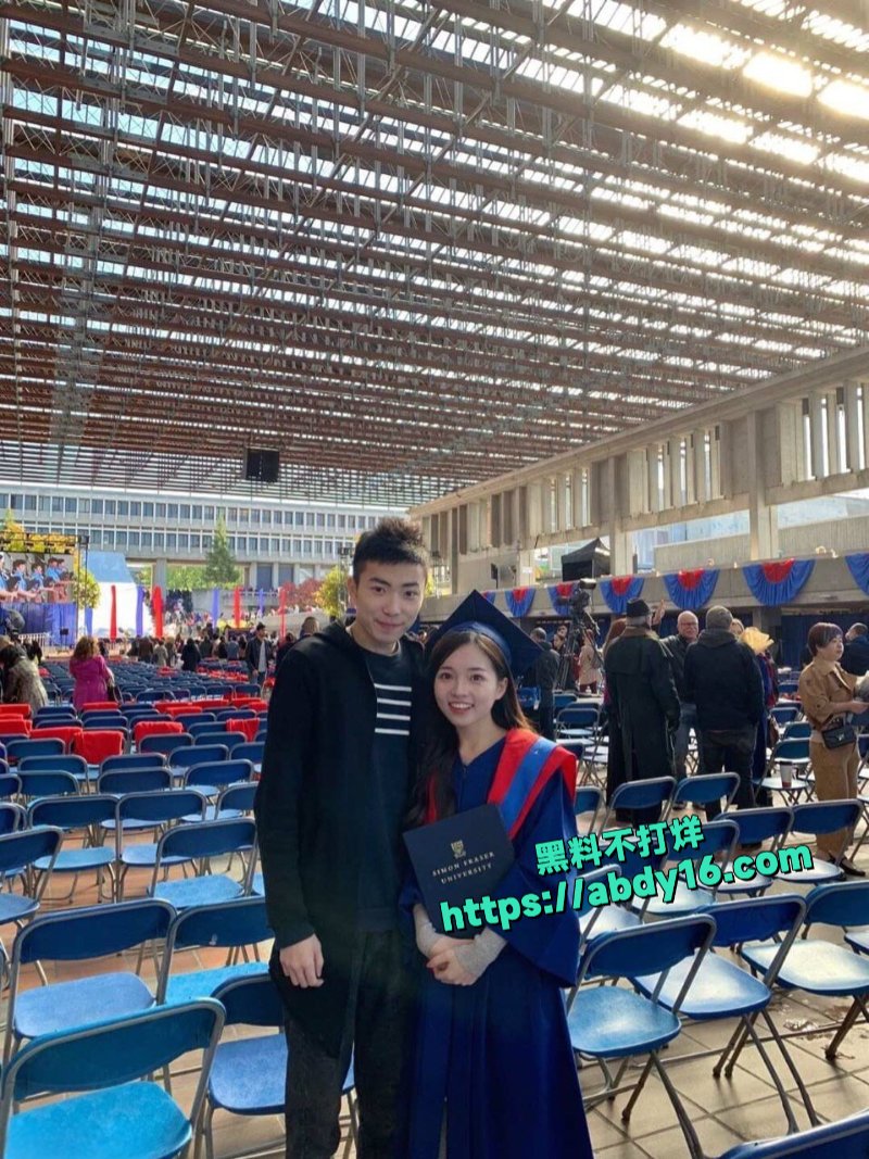 武汉大学反差学妹刘熙7