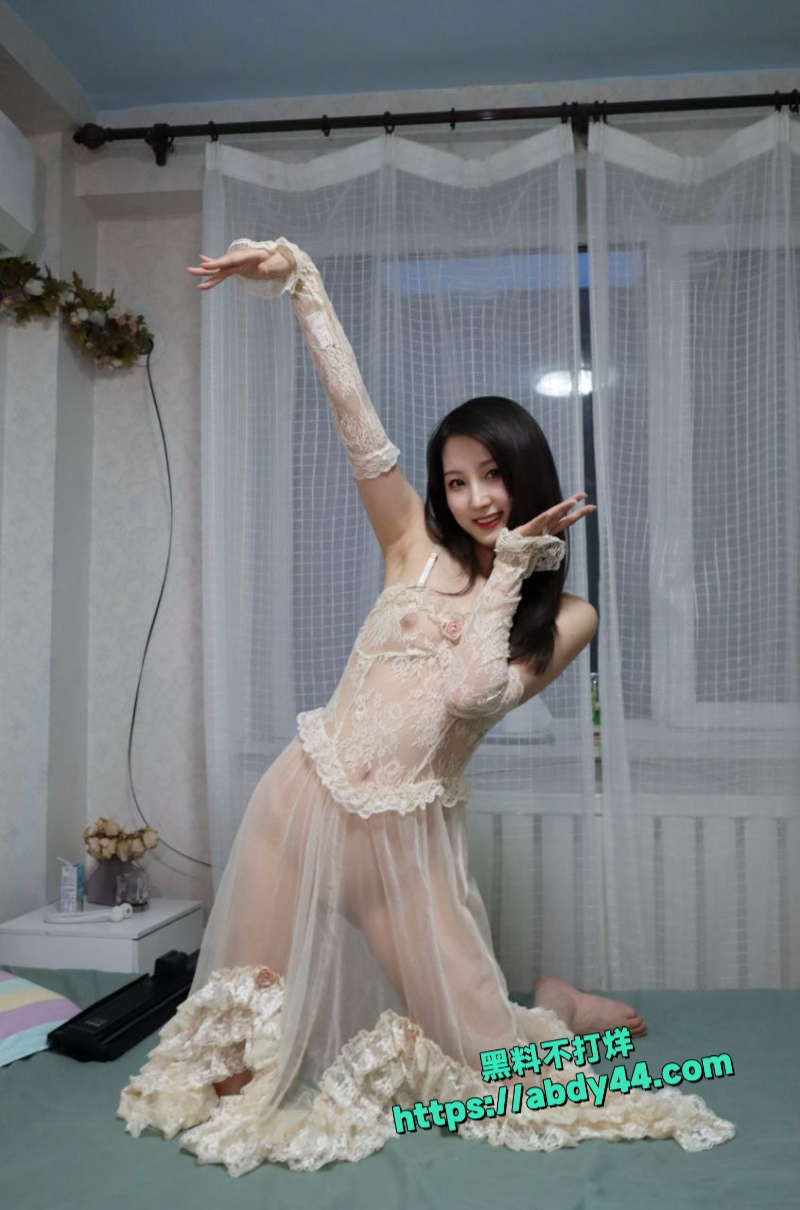每日大赛反差女大特辑 1