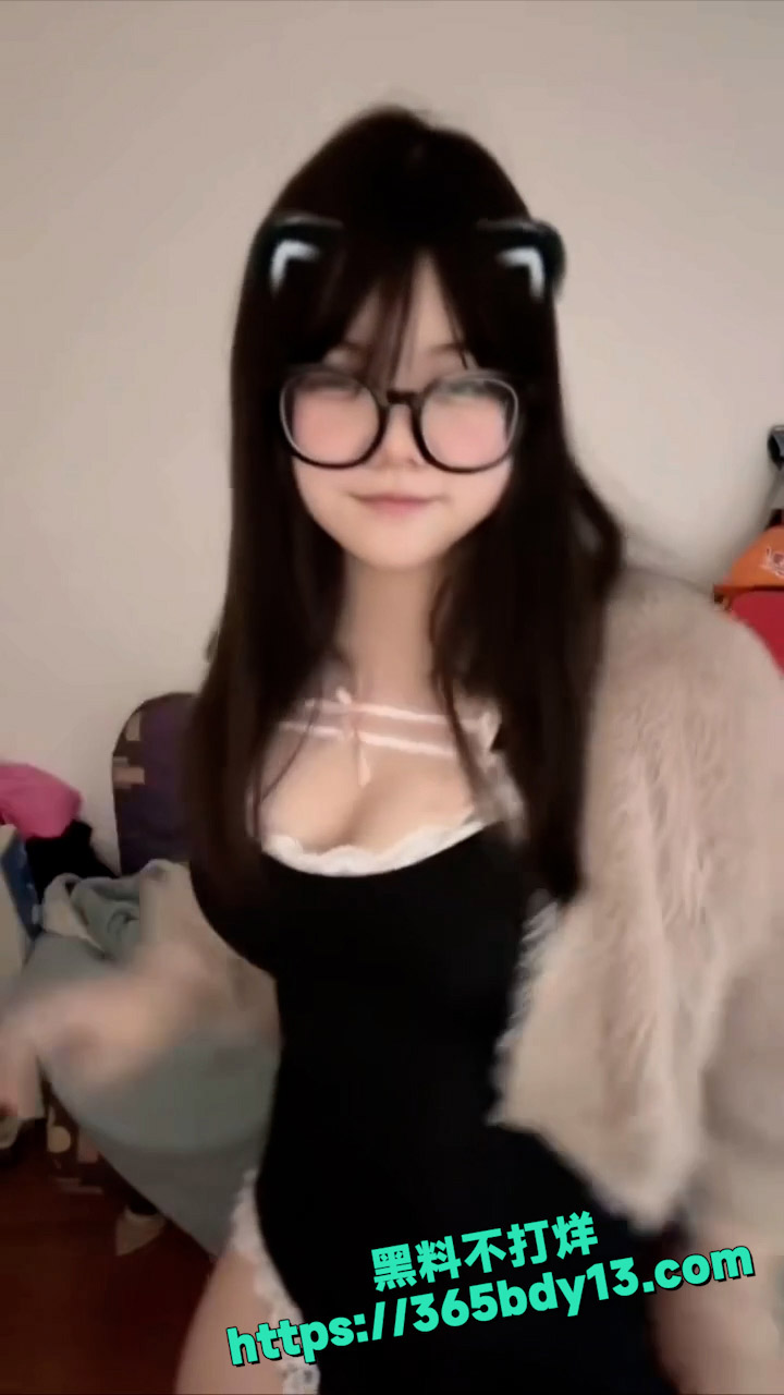 推特学生眼镜娘裸舞 5