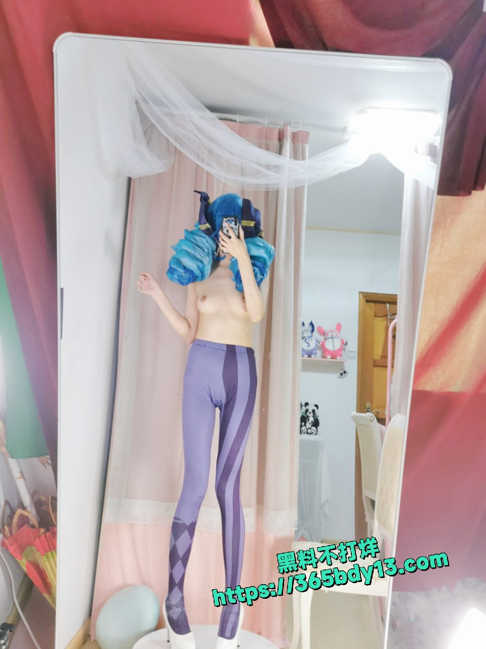 顶级反差萝莉福利姬沐沐酱 7