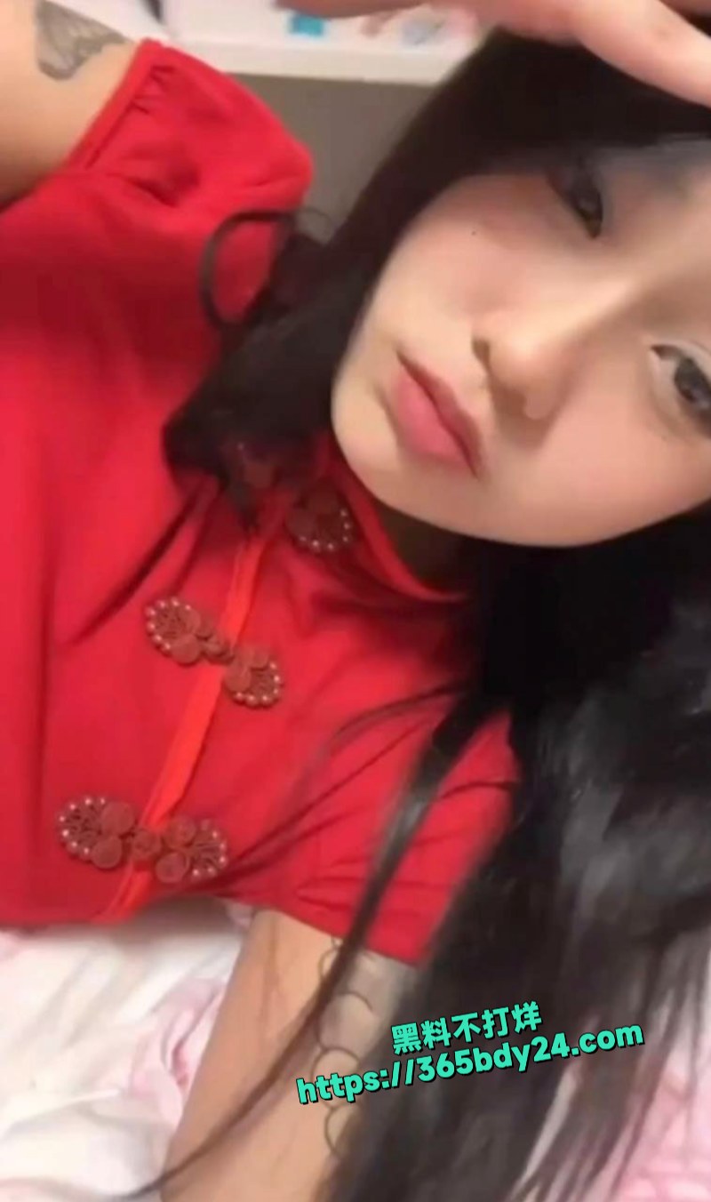 河南周口精神小妹陈茹裸舞自慰视频流出 1