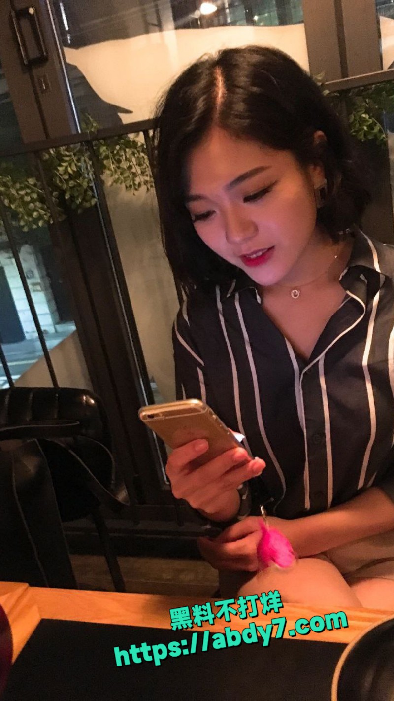 韩国高颜值人妻 妮妮 17