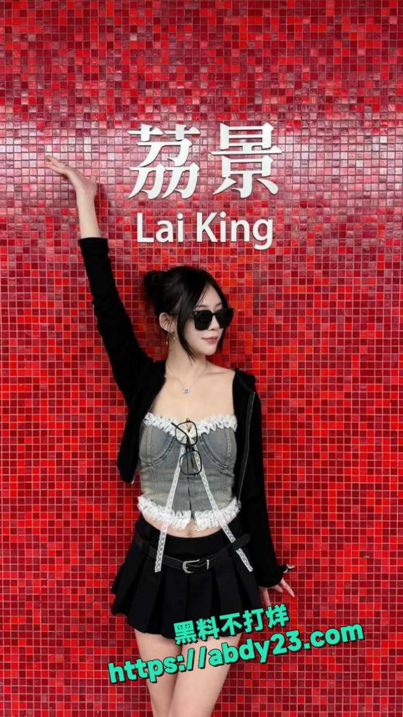 极品高颜值少妇早期与自家老公自拍 16