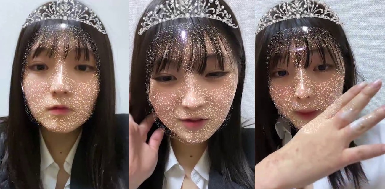 日本女子大学生放学后穿着校服自拍自慰 掰穴扣白浆淫水真多