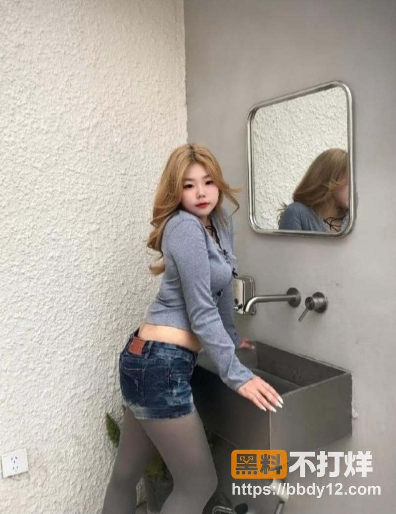 图片浙江20岁大二白虎巨乳3