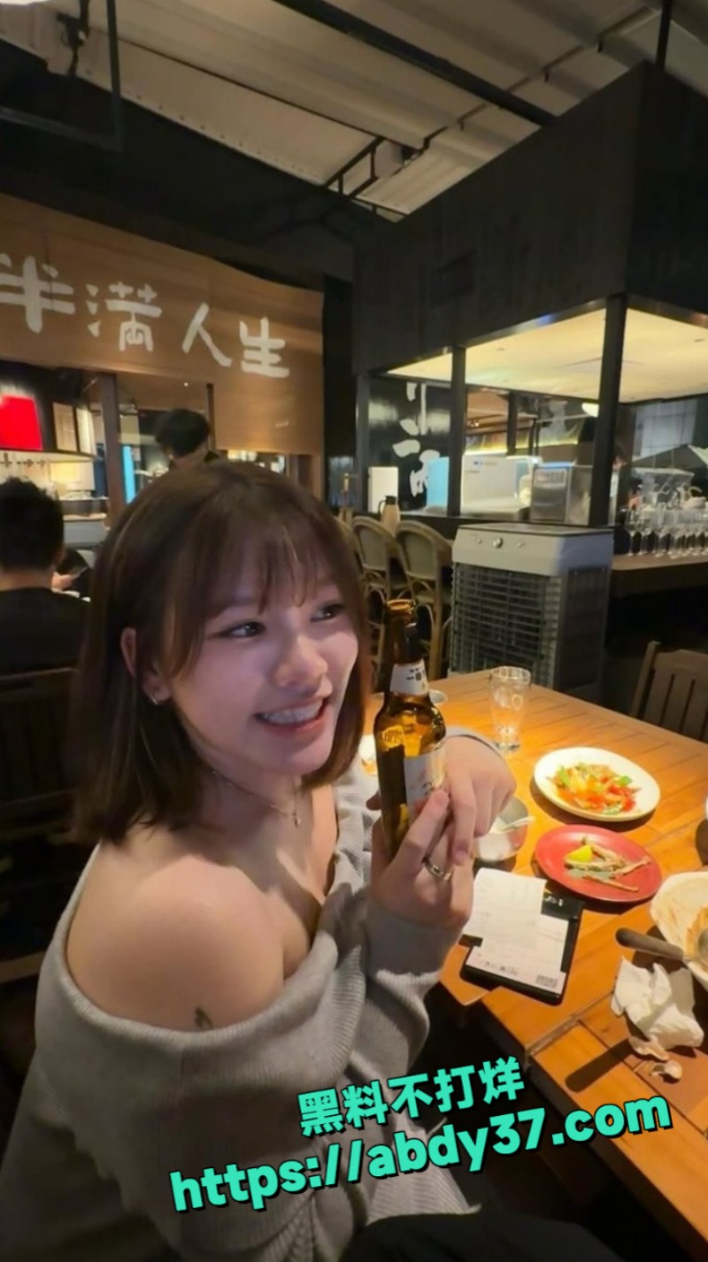 超漂亮巨乳短发 2