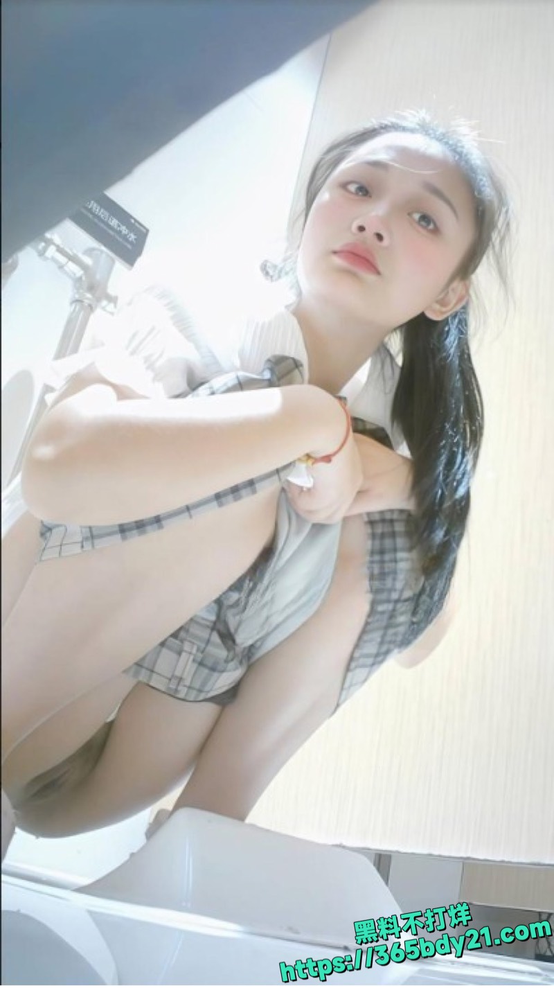精选女厕偷拍大神力作10