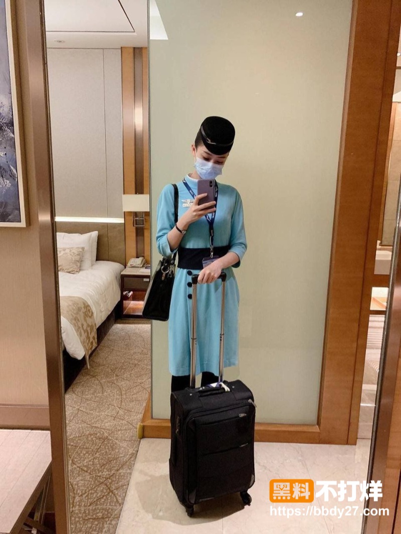 高颜值厦航在职空姐欣欣杨16
