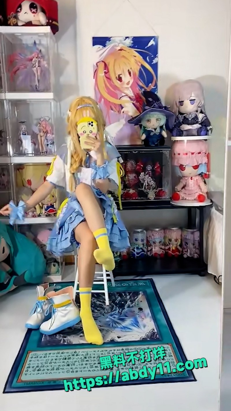 知名cos博主 白栎Shirly 9