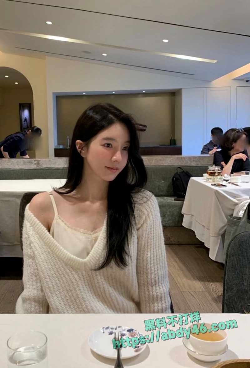 左前明猥亵女下属 23
