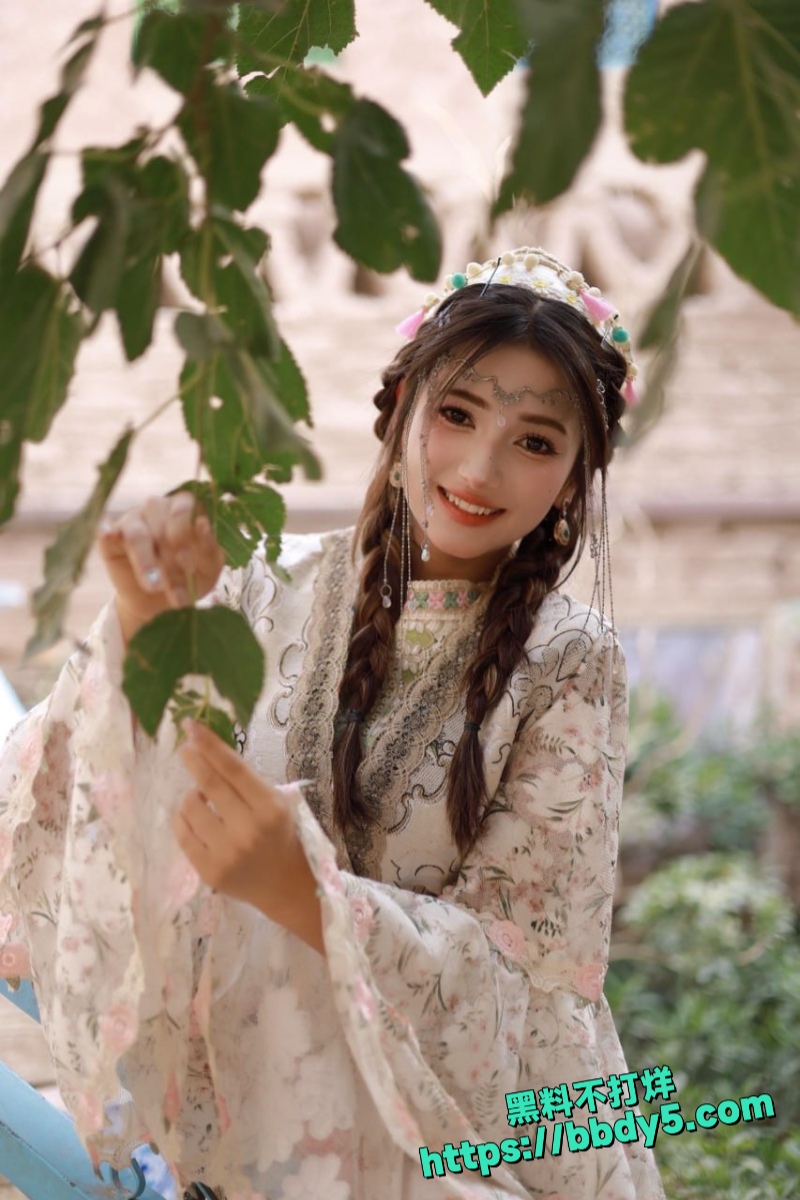 西域小姐姐1