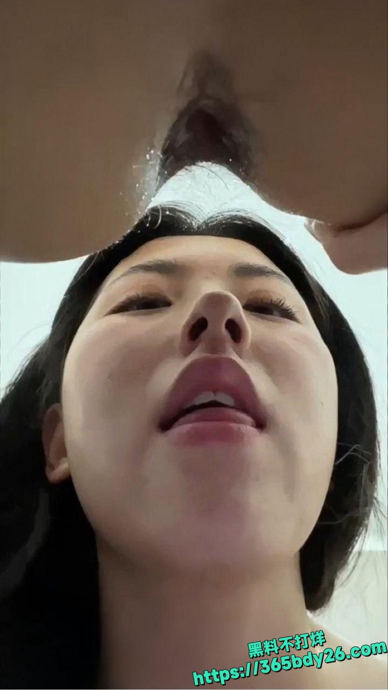 刘子群高反差嫩妹调教视频 23