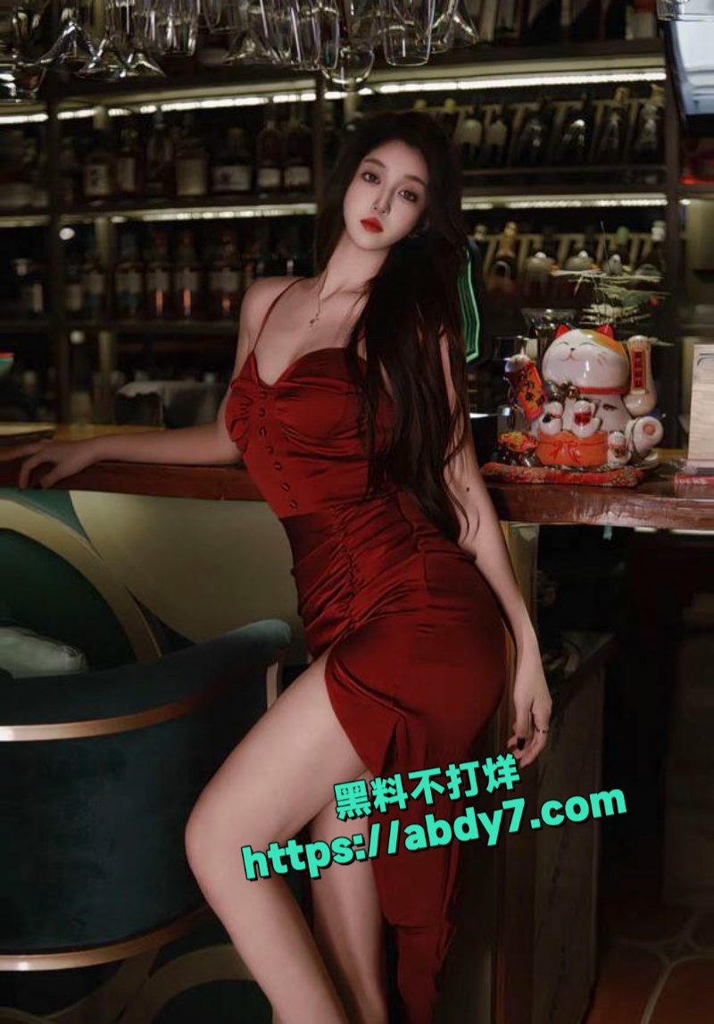 抖音小网红猪猪子被钞能力开发裸聊新业务 3